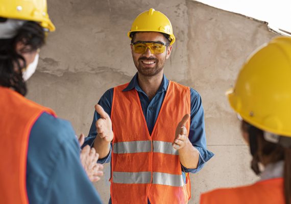 colleagues-with-safety-equipment